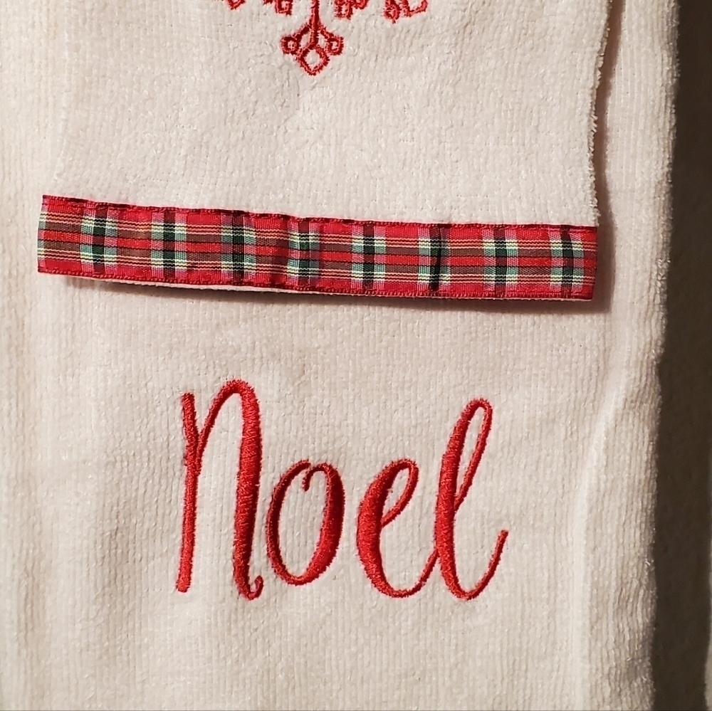 ๐ NEW 3 PC TOWEL SET - Picture 6 of 9